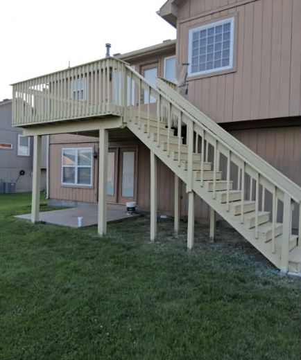 Deck built or refinished by MaddLadder, photo 5